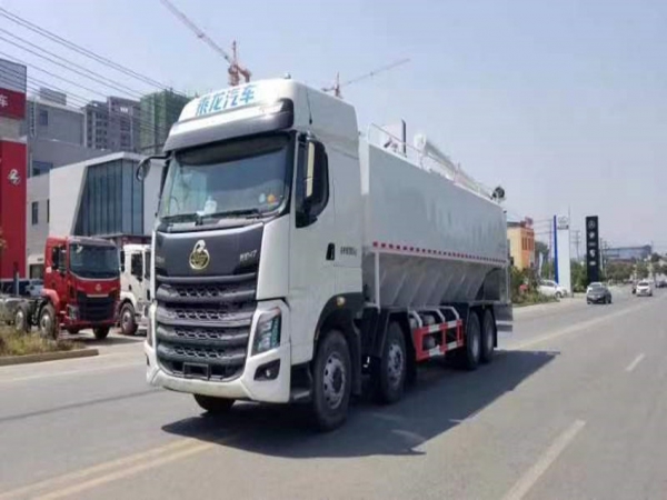 國(guó)六柳汽乘龍前四后八散裝飼料運(yùn)輸車(chē)